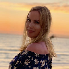 Елена Шлапова 